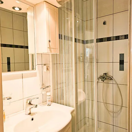 Central Apartments Skopje *