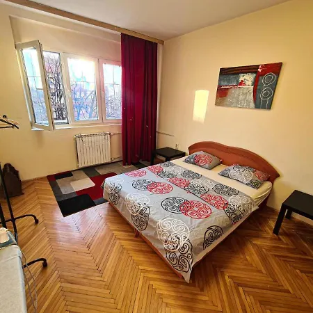 דירה Central Apartments Skopje