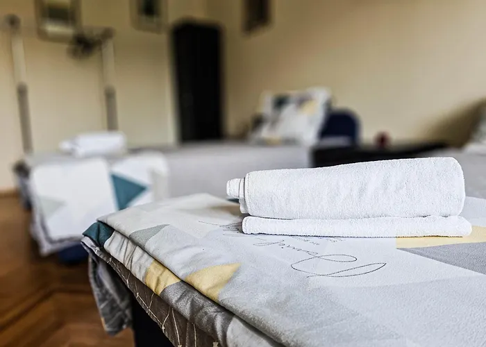 Apartament Skopje Panorama View 2BR Parking AC Wi-FI *